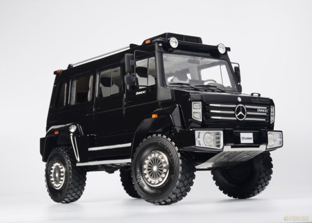 Mercedes-Benz Unimog U5000 SUV