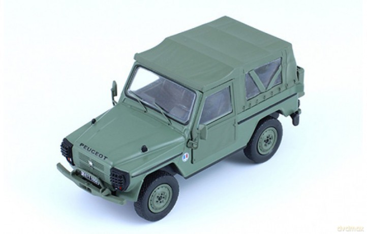 Peugeot P4 Millitary (matt olivee)