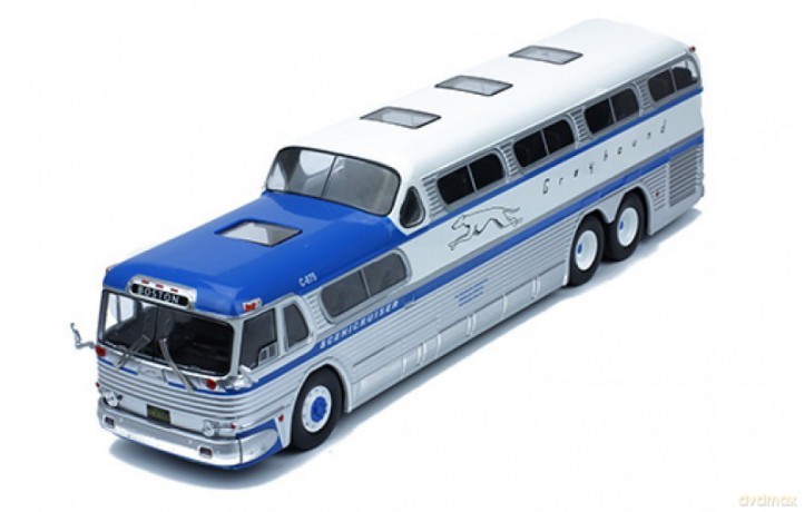 Greyhound Scenicruiser 1956 (blue/silver/white)