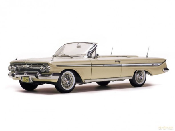 Chevrolet Impala Open Convertible 1961 (almond beige)