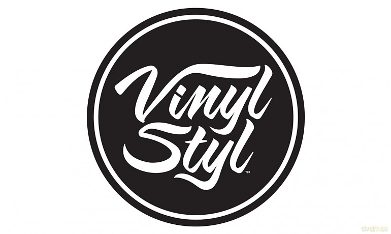 Vinyl Styl: Records Turntable