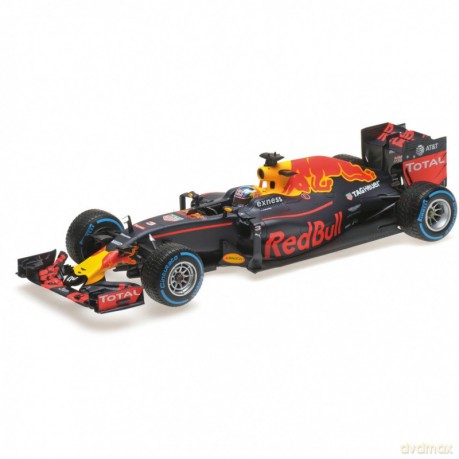 Red Bull Racing Tag Heuer RB12 #3 Daniel Ricciardo Brazilian GP 2016