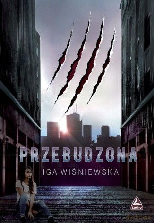 Przebudzona - Iga Wiśniewska [KSIĄŻKA]