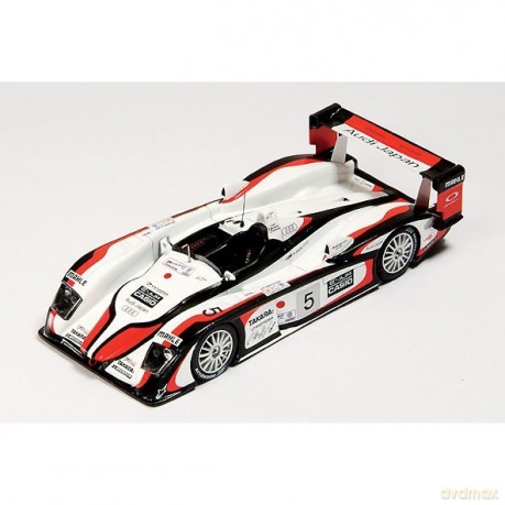 Audi R8 #5 S. Ara/R. Capello/T. Kristensen Winner Le Mans 2004