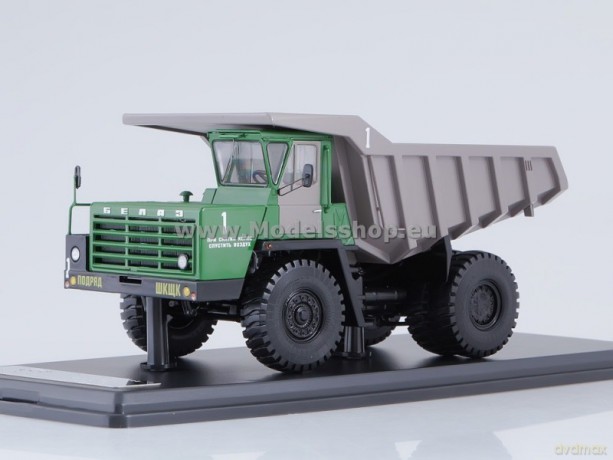 BELAZ-540A Quarry Dump Truck (green/grey)