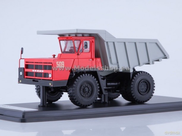 BELAZ-7522 Quarry Dump Truck (red/grey)
