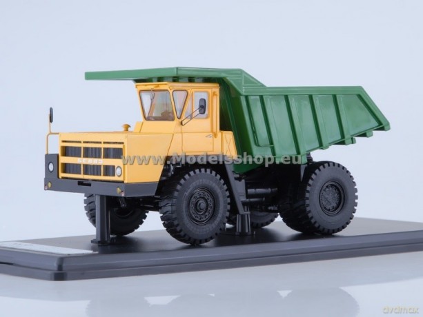 BELAZ-7522 Quarry Dump Truck (yellow/green)