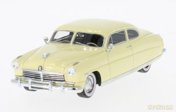 Hudson Commodore Coupe 1948 (light beige)