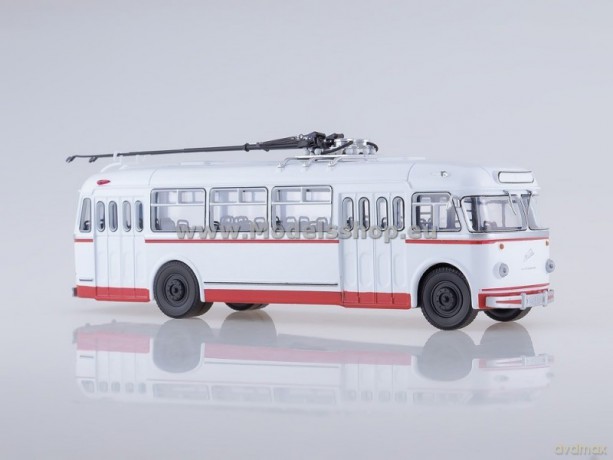KTB-4 Trolleybus (white)