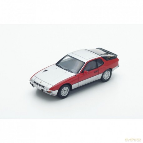 Porsche 924 Turbo (2 ton colour red)
