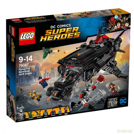 LEGO DC Comics Super Heroes - Atak powietrzny Batmobila (76087) [KLOCKI]