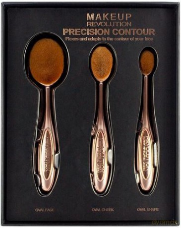 Makeup Revolution Precision Contour Set Zestaw szczotek do konturowania twarzy 1op.
