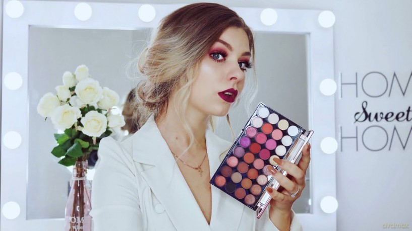 Makeup Revolution Cień 32.Palette Flawless 4 V4