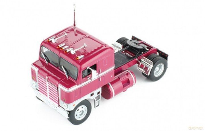 Kenworth Bullnose 1950 (bordeaux/silver)