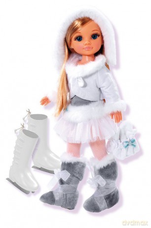 Nancy zimowa na łyżwach 43cm