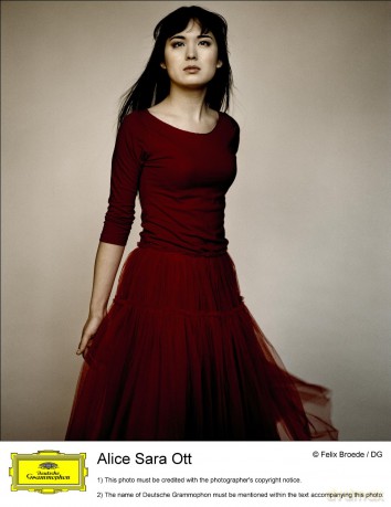 Alice Sara Ott: Chopin Complete Waltzes (digipack) [CD]