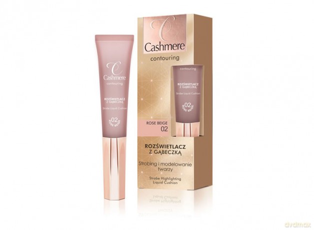 Dax Cosmetics Cashmere Contouring Rozświetlacz z gąbeczką nr 02 Rose Beige 15 ml