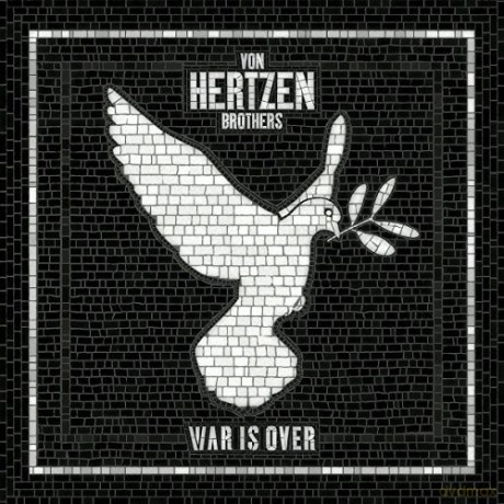 Von Hertzen Brothers: War Is Over [CD]