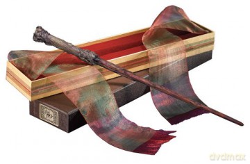 Harry Potters Wand In Ollivanders Box różdżka