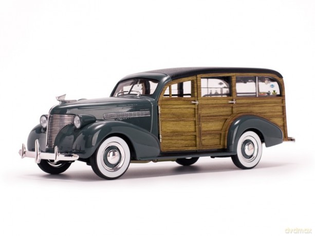 Chevrolet Woody Surf Wagon 1939 (granville gray with surf board + real wood)