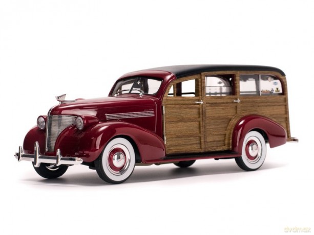 Chevrolet Woody Surf Wagon 1939 (permanent red with surf board + real wood)