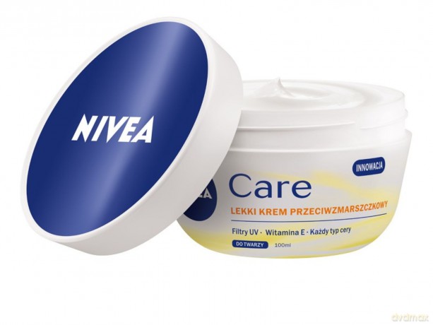 Nivea Care Lekki krem przeciwzmarszczkowy do każdej cery 100 ml
