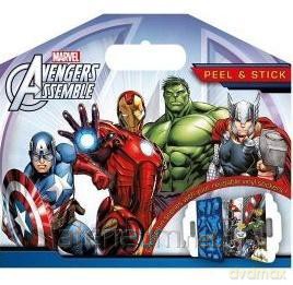 Avengers. Kreatywne strony + naklejki