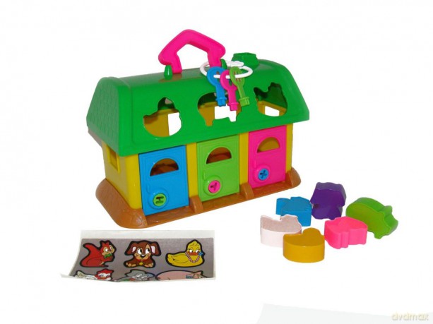 Domek dla zwierząt w siatce. Sorter