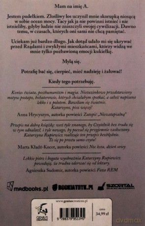 Świat w pudełku - Katarzyna Rupiewicz [KSIĄŻKA]