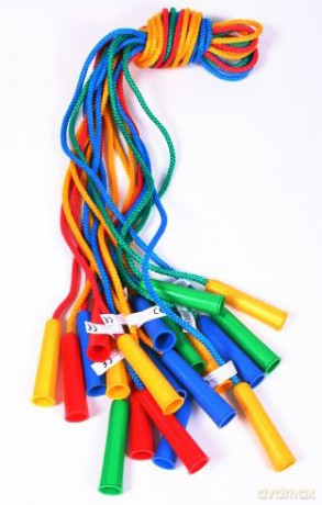 Skakanka sznurkowa z plastikowymi rączkami (wysyłka losowa)