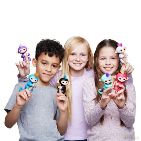 Fingerlings Małpka Finn Czarny