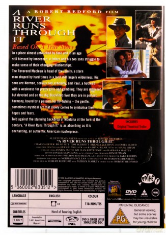A River Runs Through It [DVD]