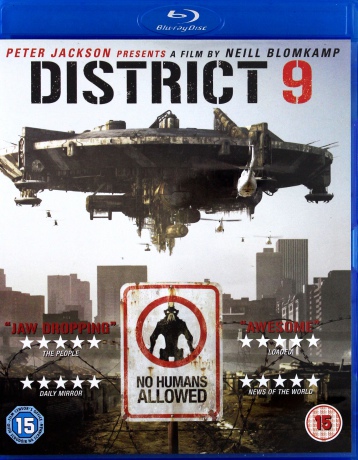 District 9 [Blu-Ray]