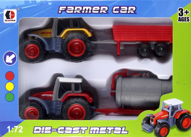 Traktor z przyczepą