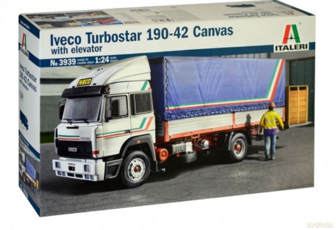 Model plastikowy Iveco Turbostar 190.42 Canvas Trailer