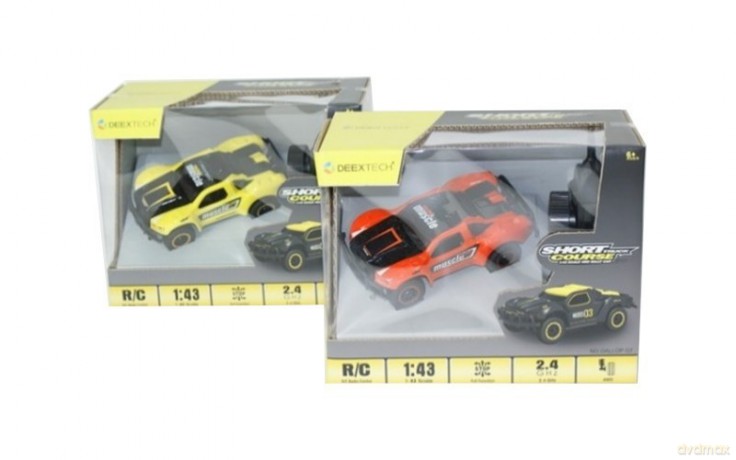 Samochód R/C 1:43