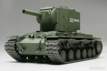TAMIYA Russian Heavy Tan k KV-2 Gigant
