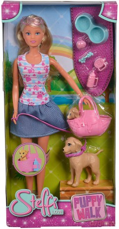 Lalka Steffi na spacerze z psami