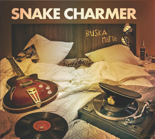 Snake Charmer: Ruska mafia (digipack) [CD]