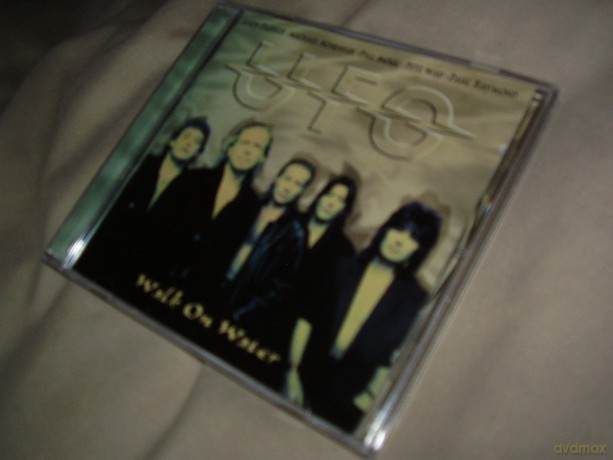 Ufo: Walk On Water [CD]