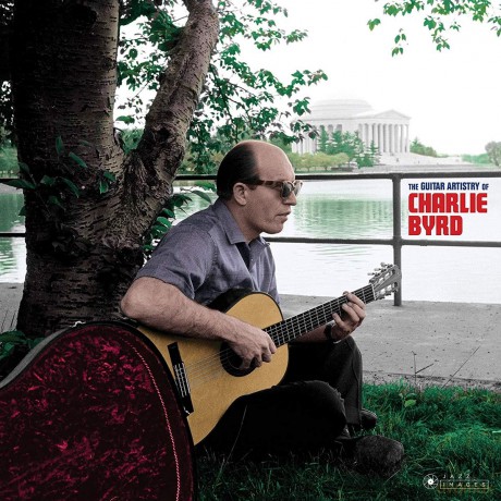 Charlie Byrd: The Guitar Artistry Of Charlie Byrd (Gatefold Packaging Photographs By William Claxton) [Winyl]