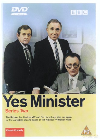 Yes Minister Season 2 (Tak, panie ministrze) (BBC) [DVD]
