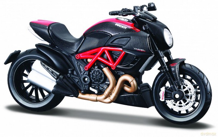Motocykl Ducati Diavel Carbon Skala 1:18