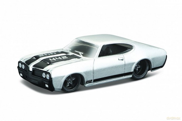 Samochód oldsmobile 442 1696 skala 1:64