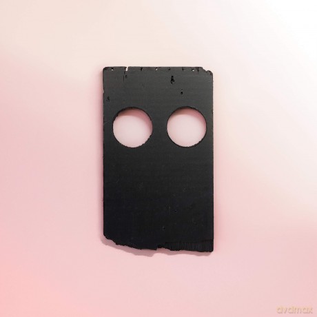 Low: Double Negative [KASETA]