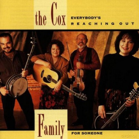 The Cox Family: Everybody'S Reaching Out. [CD]