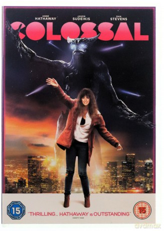 Colossal (Monstrum) [DVD]
