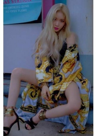 Chungha: Flourishing [CD]