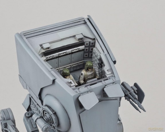 Model plastikowy Star Wars 1/48 AT-ST (Gwiezdne Wojny)