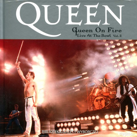 Queen Tom 18: Queen On Fire. Live At The Bowl. Vol. 2 [książka]+[CD]
